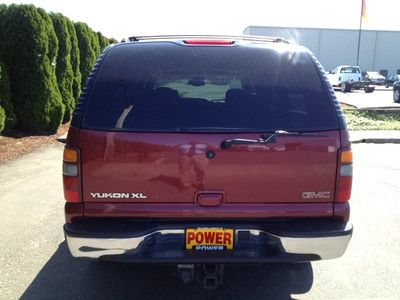 SLT 5.3 Liter V-8, Auto, Moon Roof, Bose 6 Disc CD, 20