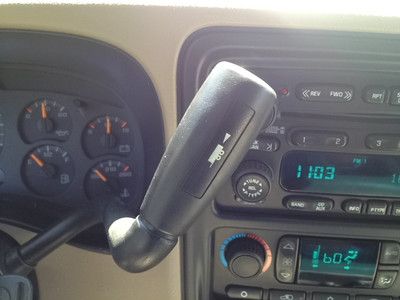 SLT 5.3 Liter V-8, Auto, Moon Roof, Bose 6 Disc CD, 20