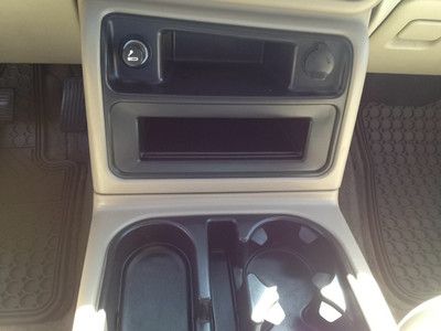 SLT 5.3 Liter V-8, Auto, Moon Roof, Bose 6 Disc CD, 20