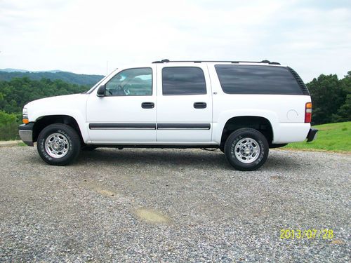 2001 chevrolet suburban 2500 ls sport utility 4-door 6.0l