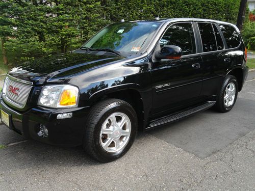 2005 gmc envoy denali sport utility (suv)