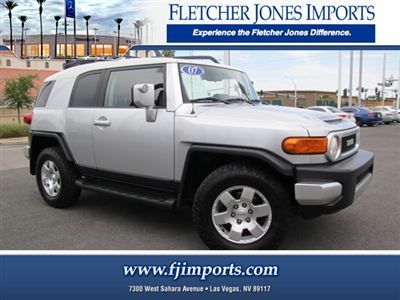 **2007 toyota fj cruiser 4x4 under $20k very clean, clean carfax, nice options**