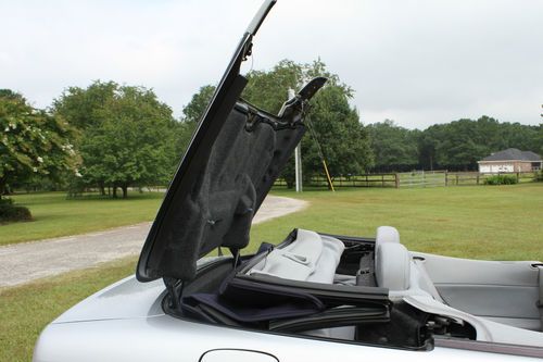 2003 Brilliant Silver 2-dr Convertible 320 Coupe Blue Soft Top New Tires Loaded!, image 6