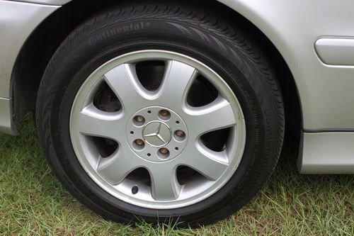 2003 Brilliant Silver 2-dr Convertible 320 Coupe Blue Soft Top New Tires Loaded!, image 20