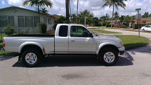 2004 Toyota Tacoma Pre Runner Extended Cab Pickup 2-Door 3.4L, US $10,500.00, image 3