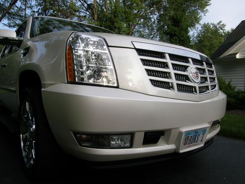 2007 cadillac escalade base sport utility 4-door 6.2l