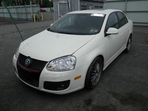 2008 volkswagen jetta gli turbo dsg salvage vandalism rebuildable repairable vw