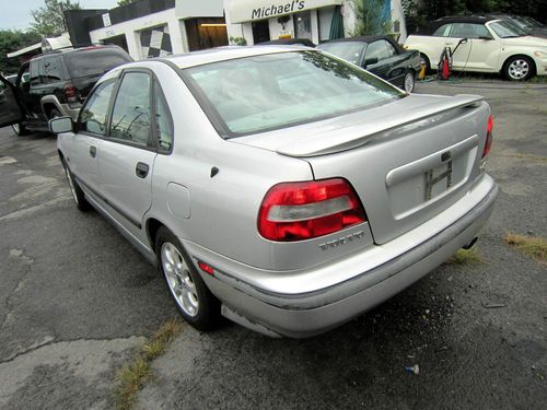 no reserve 2000 Volvo S40 Base Sedan 4-Door 1.9L no reserve, image 3