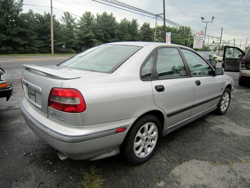 no reserve 2000 Volvo S40 Base Sedan 4-Door 1.9L no reserve, image 5