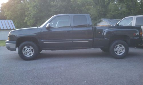 2003 chevrolet silverado 1500 ls extended cab pickup 4-door 5.3l