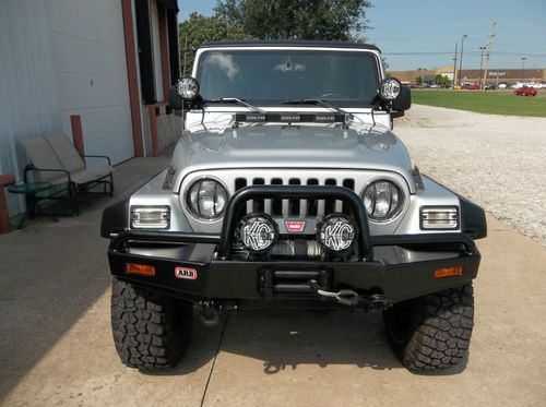 05 JEEP RUBICON UNL HI DOLLAR MODS EXCELLENT COND, image 4
