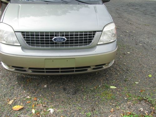 2004 ford freestar limited ,new tires ,loaded with options ,