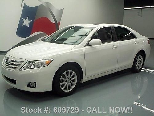 2011 toyota camry xle leather sunroof nav rear cam 20k! texas direct auto