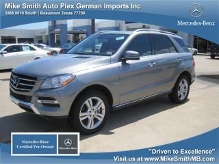 4matic ml, one-owner with clean carfax, non-smoker