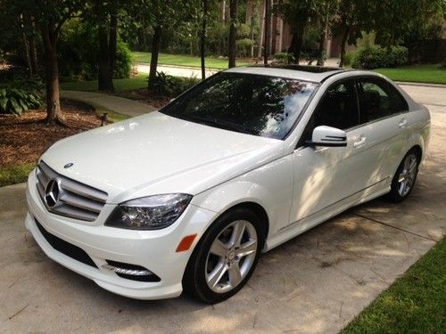 2011 mercedes-benz c300 luxury sedan 4-door 3.0l