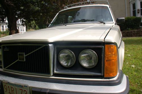 1980 VOLVO 240 WAGON - LOW MILES - CALIFORNIA CAR - NO WINTERS - MANUAL STANDARD, US $9,999.99, image 6