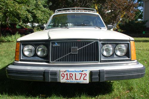 1980 VOLVO 240 WAGON - LOW MILES - CALIFORNIA CAR - NO WINTERS - MANUAL STANDARD, US $9,999.99, image 21