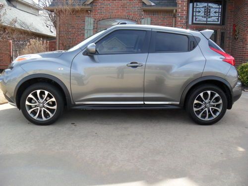 2011 nissan juke sl awd 15k miles, chrome pkg, nav.,back up, graphite wheels ec