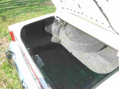 1984 Lincoln Town Car 44k original miles, image 5