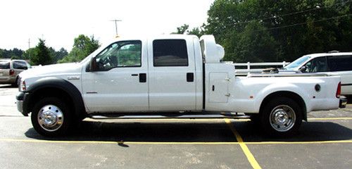 2006  f550  ford lariat toter