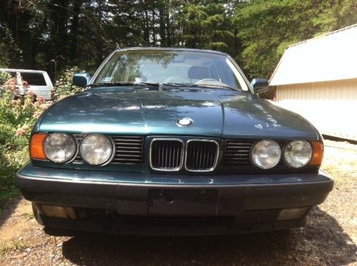 1992 bmw 525i base sedan 4-door 2.5l
