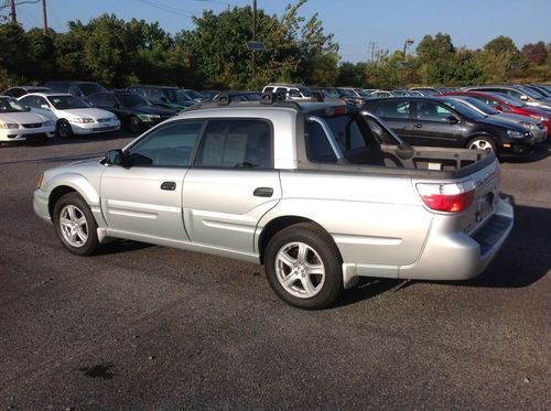 2006 SUBARU BAJA SILVER BLACK MANUAL TRANS LEATHER TOW HOOK ALL WHEEL DRIVE AWD, image 4
