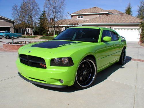 Limited edition dodge charger daytona r/t, 5.7 hemi, sublime green