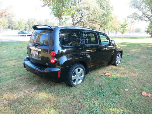 2006 Chevrolet HHR LT Great Condition Fully loaded LEATHER SUNROOF CHROME RIMS, image 6