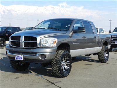 Mega cab slt 4x4 hemi 5.7 v8 low reserve custom new lift wheels tires