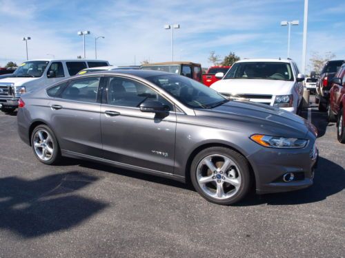 2013 ford fusion / hybrid se / navigation / warranty