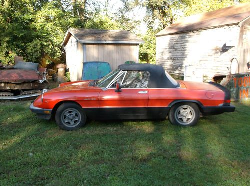 1983 alfa romeo spider veloce convertible 2-door 2.0l