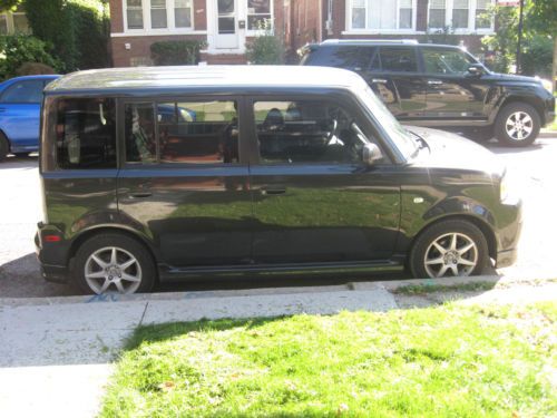 Black 2006 scion xb base wagon 5-door 1.5l auto start, cruise control