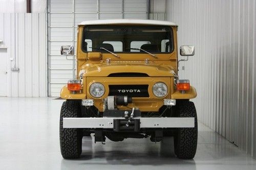 Toyota landcruiser, rare, very clean