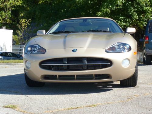 2005 jaguar xk8 convertible 2-door 4.2l 2 owners no one has sit in it brand new