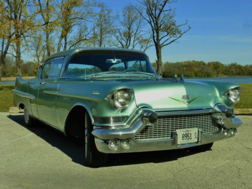 1957 cadillac series 60 fleetwood