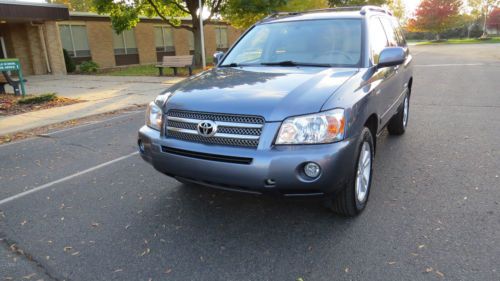 2006 toyota highlander hybrid limited 4-door 3.3l *brand new hybrid battery*