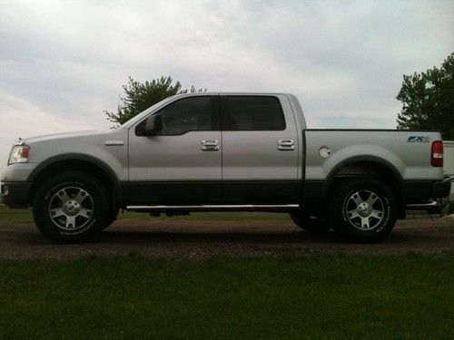 2005 ford f-150 fx4 crew cab pickup 4-door 5.4l