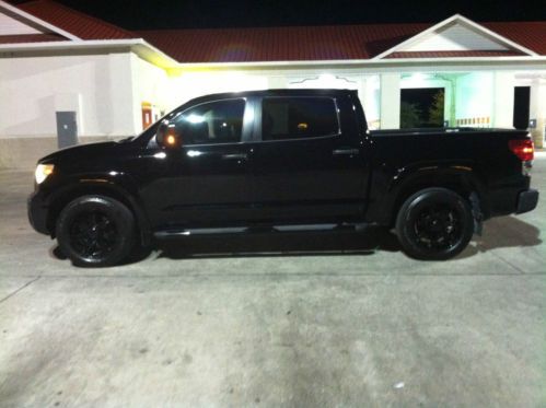 2007 toyota tundra sr5 crew cab pickup 4-door 5.7l