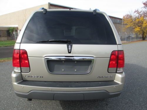 2004 LINCOLN AVIATOR LUXURY AWD LEATHER 3RD ROW SEAT VERY NICE NO RESERVE, image 9