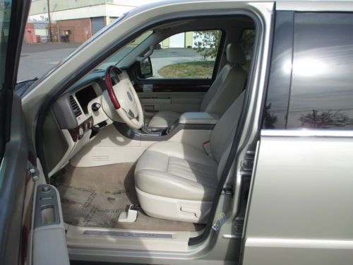 2004 LINCOLN AVIATOR LUXURY AWD LEATHER 3RD ROW SEAT VERY NICE NO RESERVE, image 25