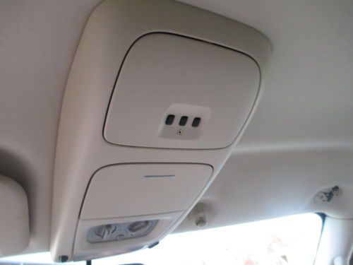 2004 LINCOLN AVIATOR LUXURY AWD LEATHER 3RD ROW SEAT VERY NICE NO RESERVE, image 36