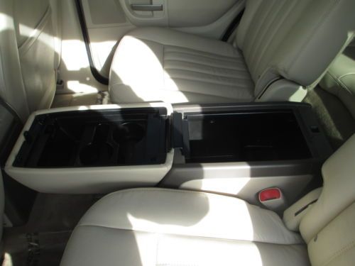 2004 LINCOLN AVIATOR LUXURY AWD LEATHER 3RD ROW SEAT VERY NICE NO RESERVE, image 43