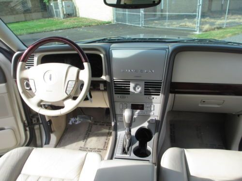 2004 LINCOLN AVIATOR LUXURY AWD LEATHER 3RD ROW SEAT VERY NICE NO RESERVE, image 65