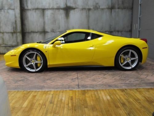 2010 ferrari 458 italia 5 speed manual 2-door coupe