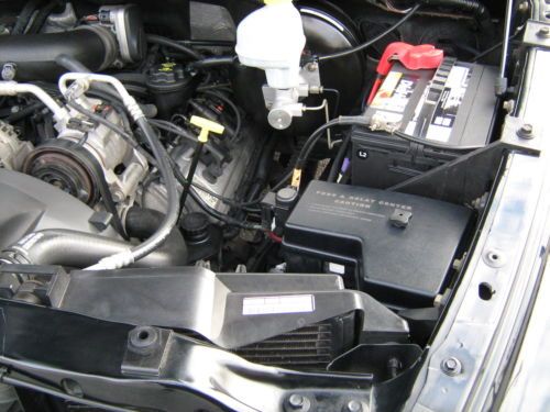 2004 Dodge Ram 1500 SLT Standard Cab Pickup 2-Door 5.7L RUMBLE BEE, US $13,500.00, image 9