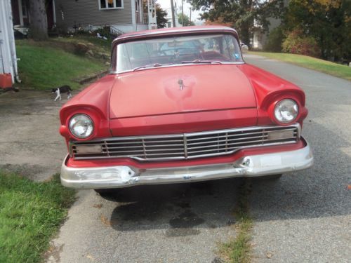 57 Ford Fairlane 2 door hard top, image 3