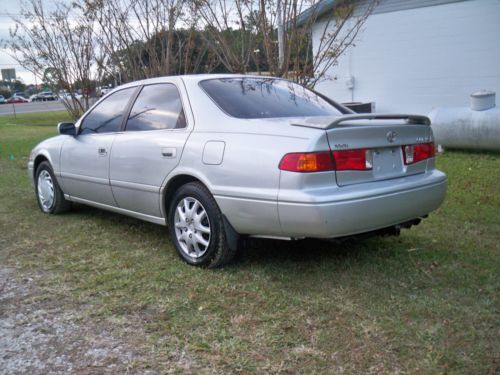 2001 TOYOTA CAMRY LE AUTOMATIC POWER WINDOWS NEEDS ENGINE 99.00 NO RESERVE LOOK, image 9