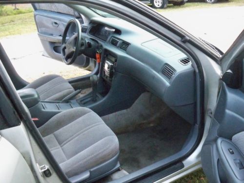2001 TOYOTA CAMRY LE AUTOMATIC POWER WINDOWS NEEDS ENGINE 99.00 NO RESERVE LOOK, image 20