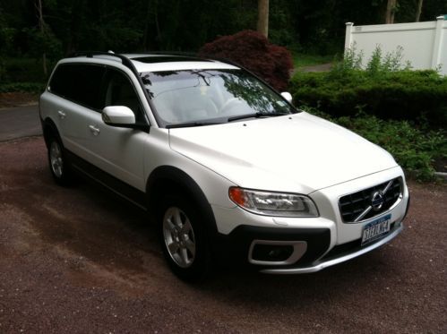 2011 volvo xc70 awd 50k original miles stolen and recovered salvage like new