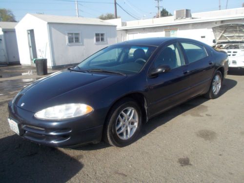 2002 dodge intrepid, no reserve
